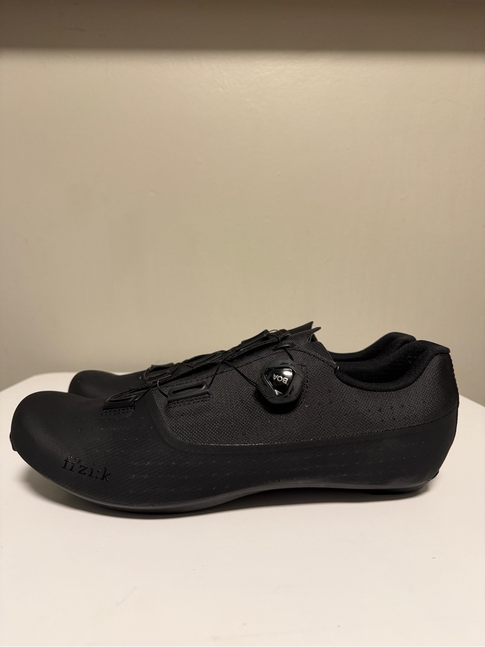 Fizik Tempo Overcurve R4 Wide Road Cycling Shoes Black EU 45.6 US 11.5